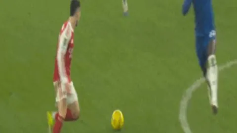 巴塞罗那今夏瞄准强援，目标锁定莱奥、路易斯-迪亚斯与伊萨克